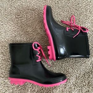 Black and Pink Women's Duck Rain Boots